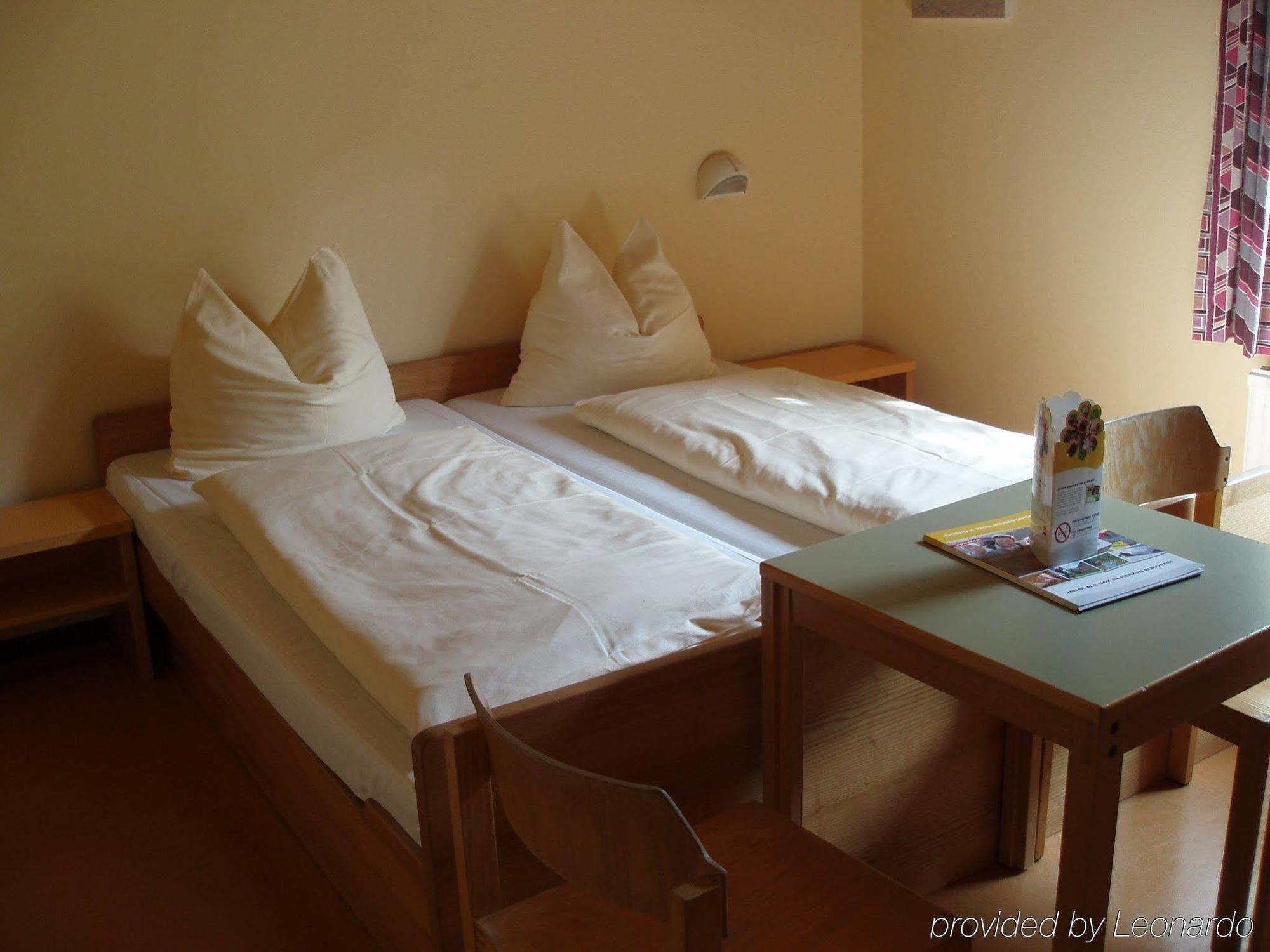 Jufa St. Martin Hotel Sankt Martin am Tennengebirge Room photo